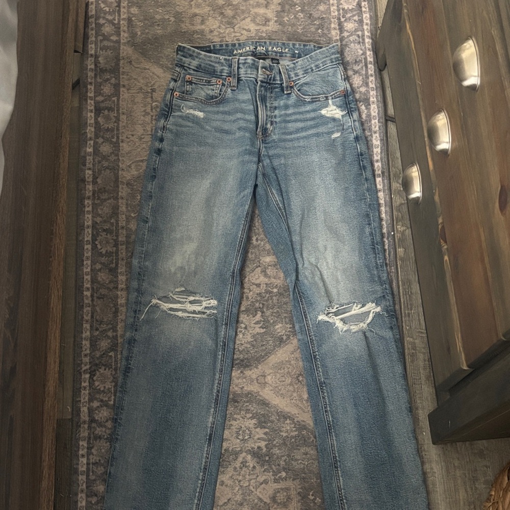 American Eagle Outfitters Women's Light Blue Straight Leg Jeans